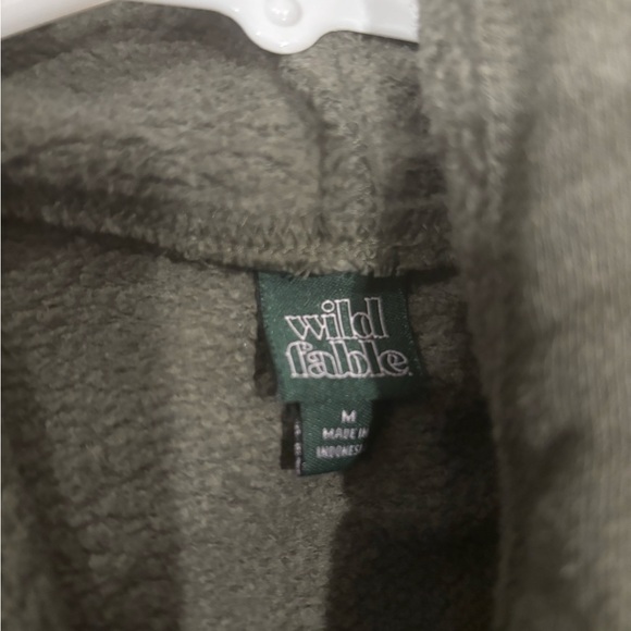 Wild Fable Khaki Cropped Hoodie - Picture 3 of 3